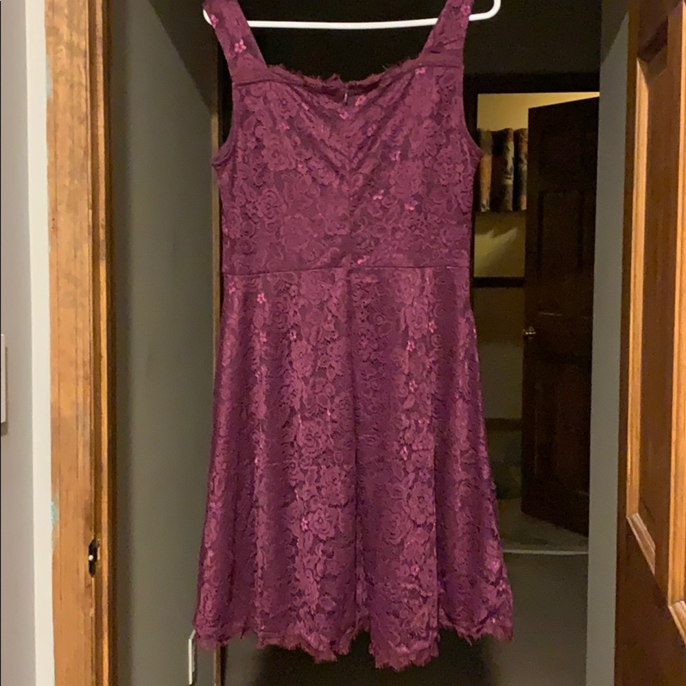 Dress - Picture 4 of 5